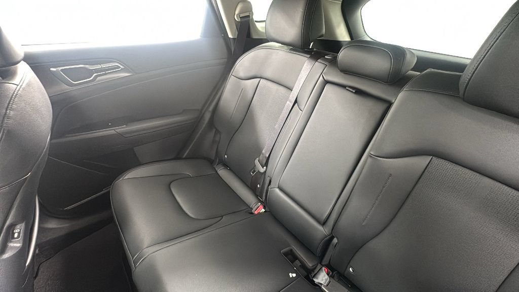 New 2026 Kia Sportage EX AWD/4WD image 14