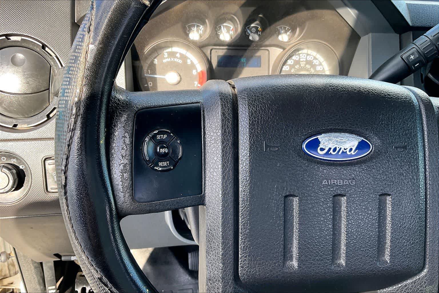 Used 2012 Ford F250 XL w/ FX4 Off Road Pkg AWD/4WD image 24
