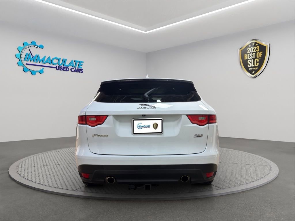 Used 2017 Jaguar F-PACE Premium AWD/4WD image 4