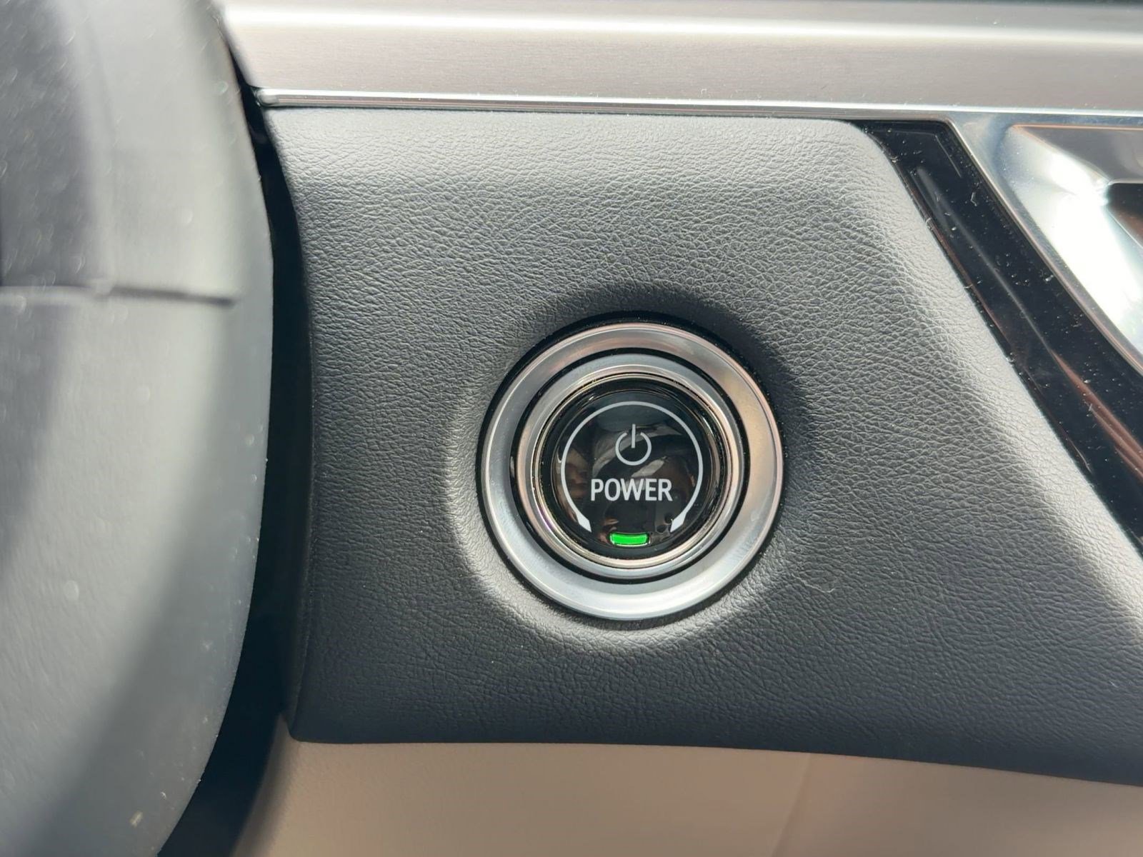 Certified 2024 Cadillac Lyriq Sport w/ Nappa Leather Package image 25