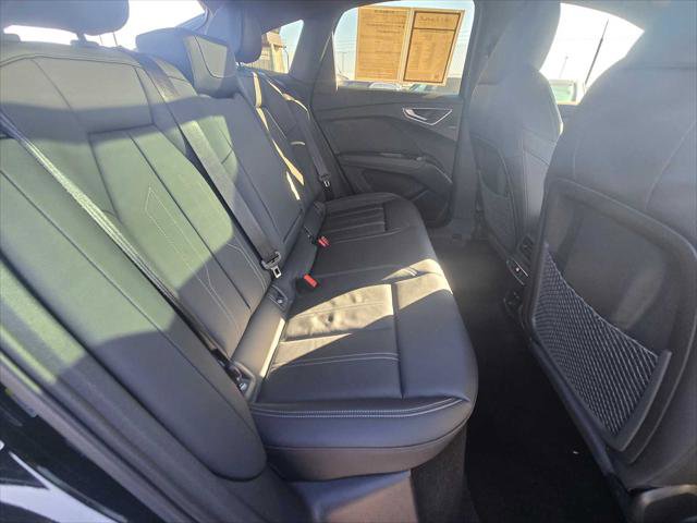 Certified 2025 Audi Q4 e-tron Premium Plus w/ Premium Plus image 15