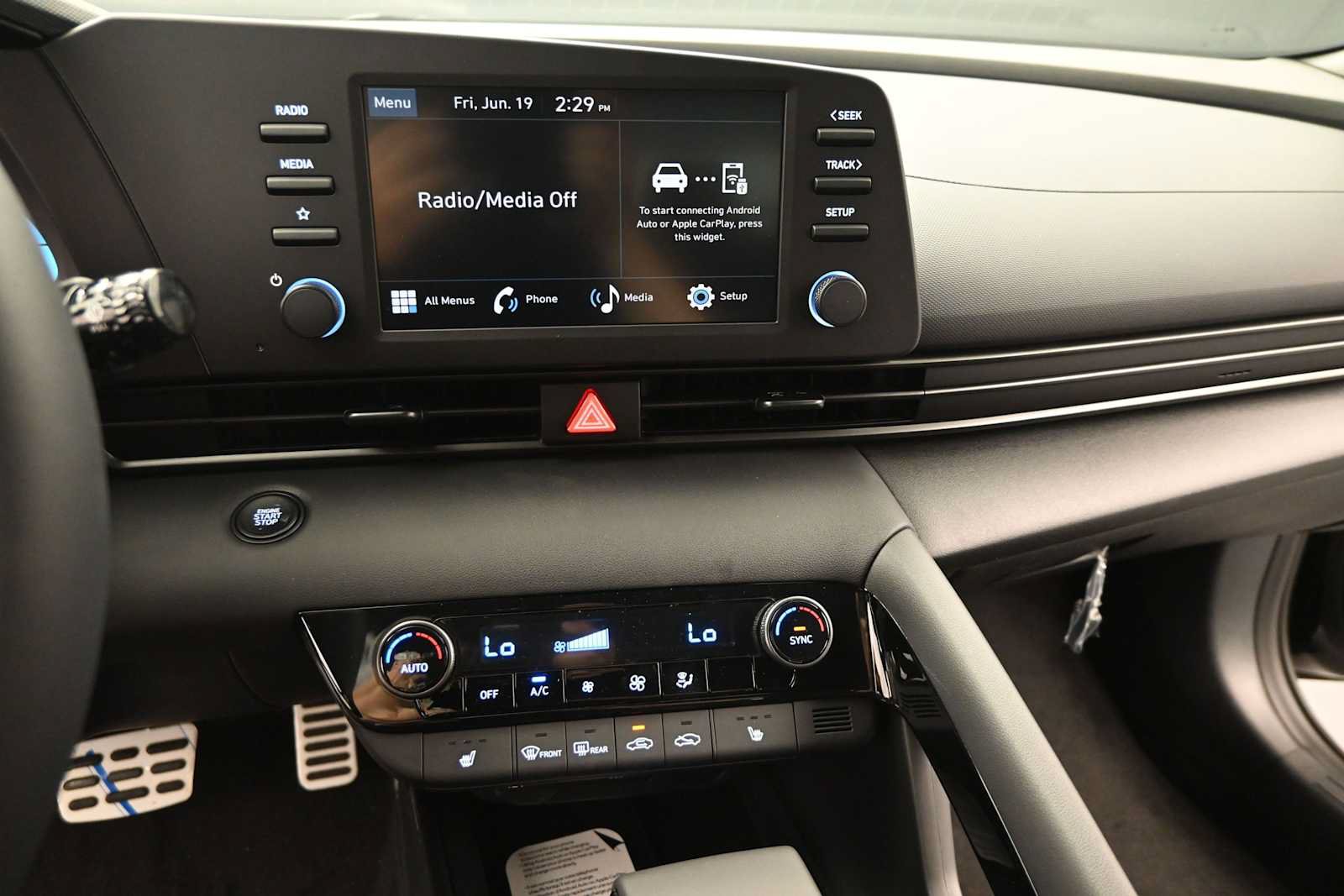 New 2026 Hyundai Elantra SEL Sport FWD image 19