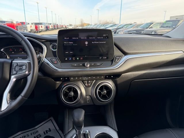 Used 2023 Chevrolet Blazer LT image 17