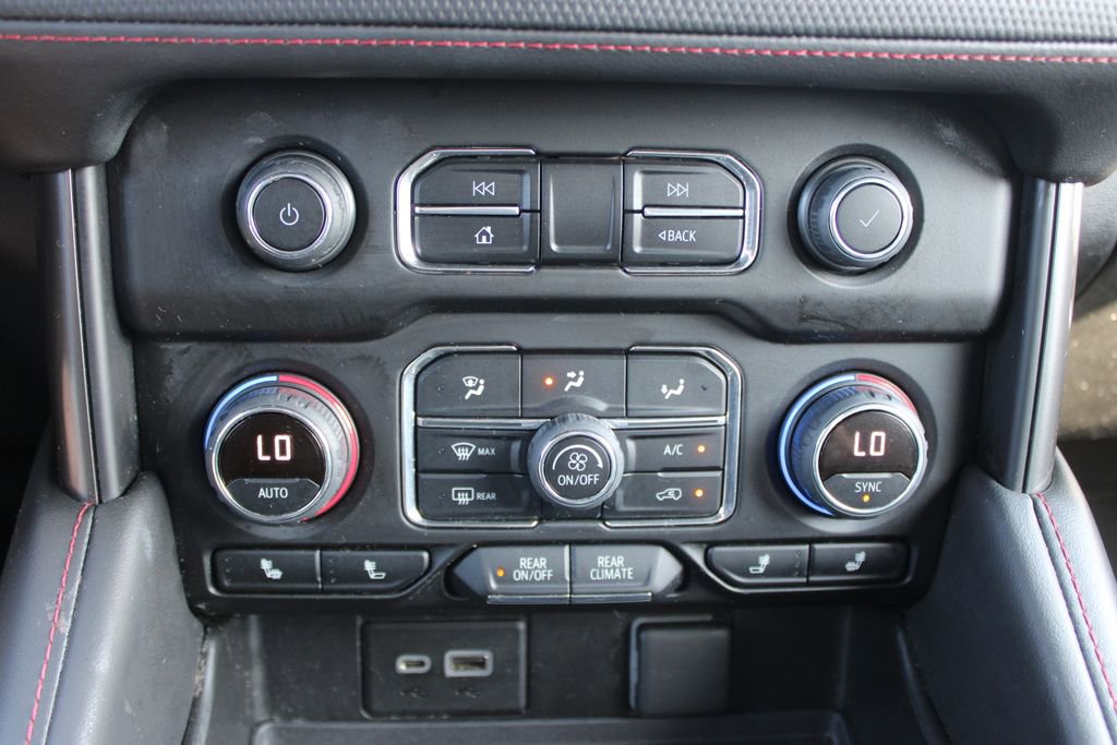 Used 2021 Chevrolet Suburban RST image 46