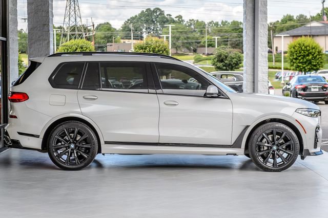 Used 2020 BMW X7 xDrive40i w/ M Sport Package AWD/4WD image 60