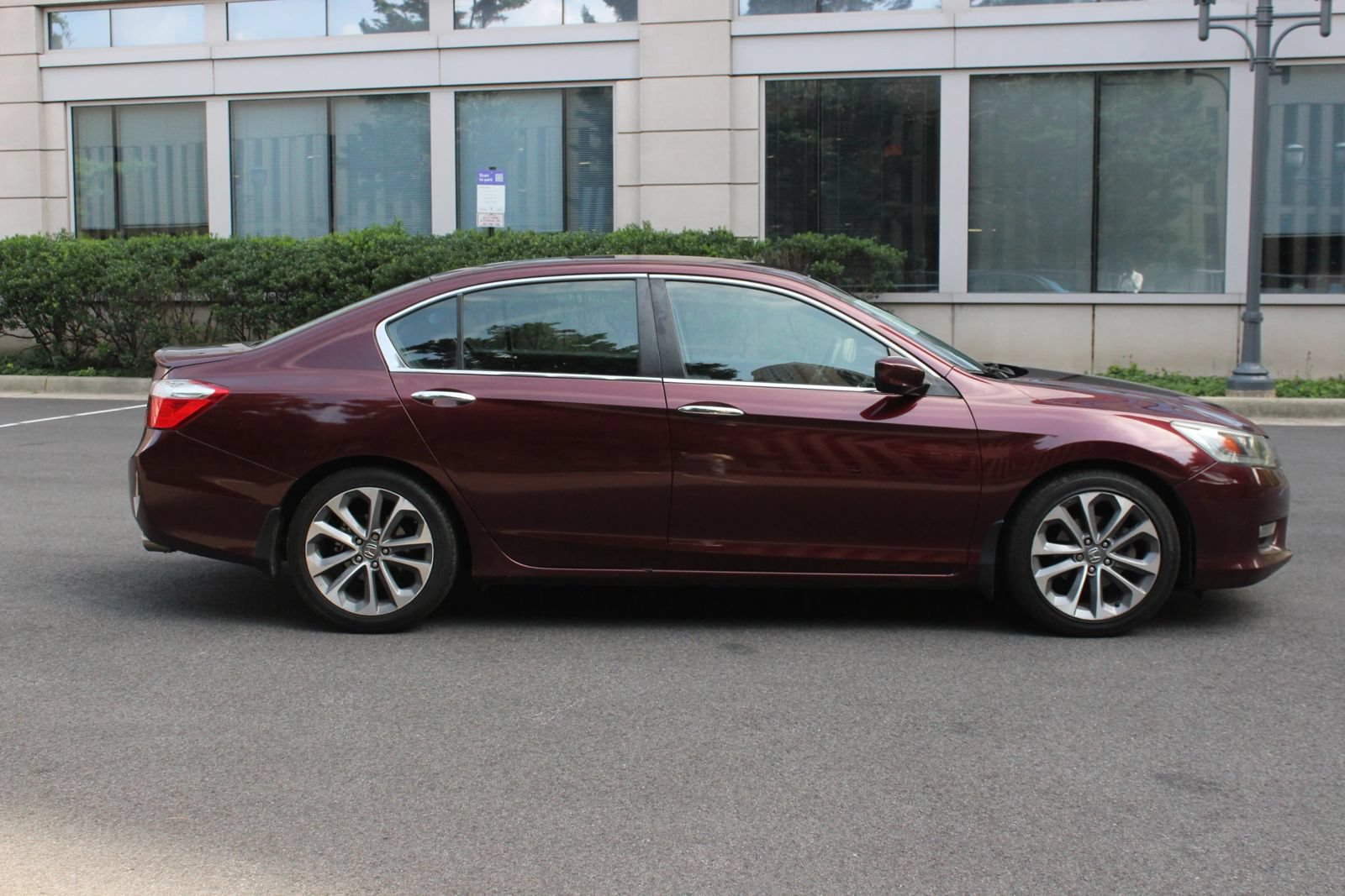 Used 2013 Honda Accord Sport image 6