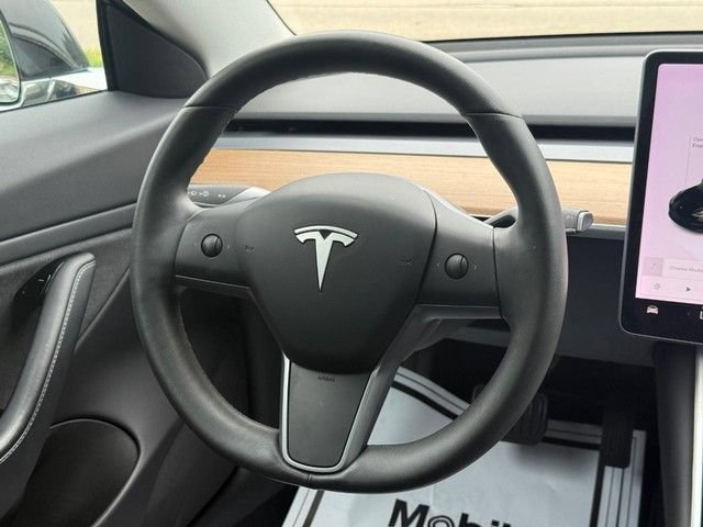 Used 2019 Tesla Model 3 Long Range AWD/4WD image 17