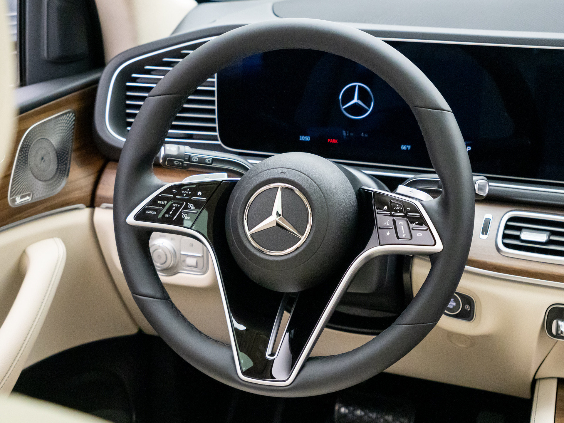 New 2026 Mercedes-Benz GLE 350 4MATIC image 11