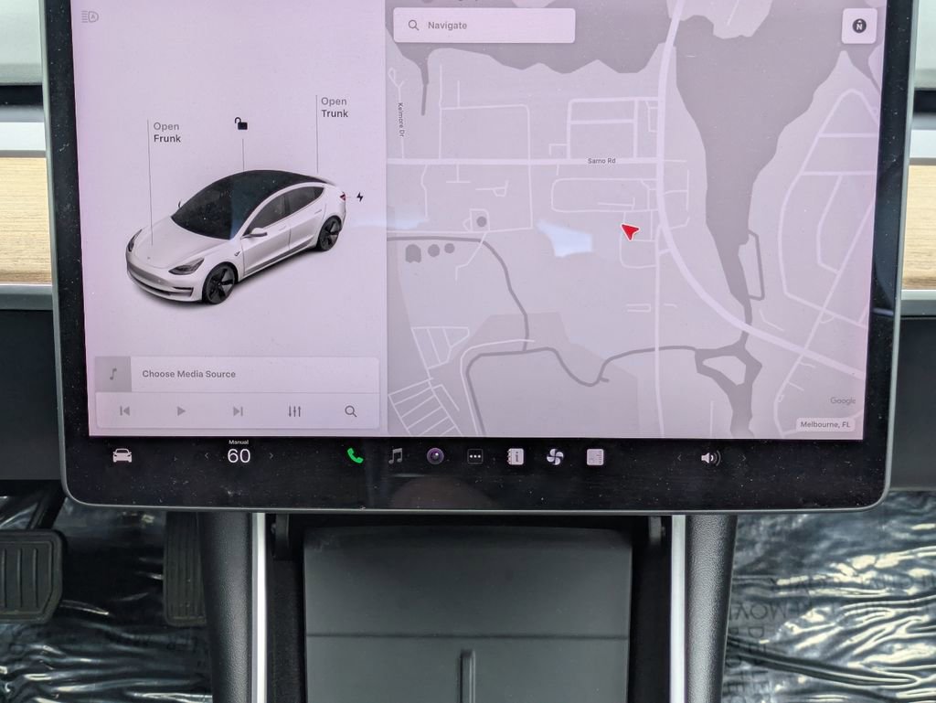 Used 2020 Tesla Model 3 Long Range AWD/4WD image 18