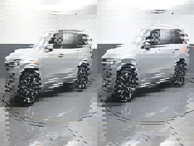 Used 2026 Volvo XC90 B6 Plus w/ Protection Package Premier image 4