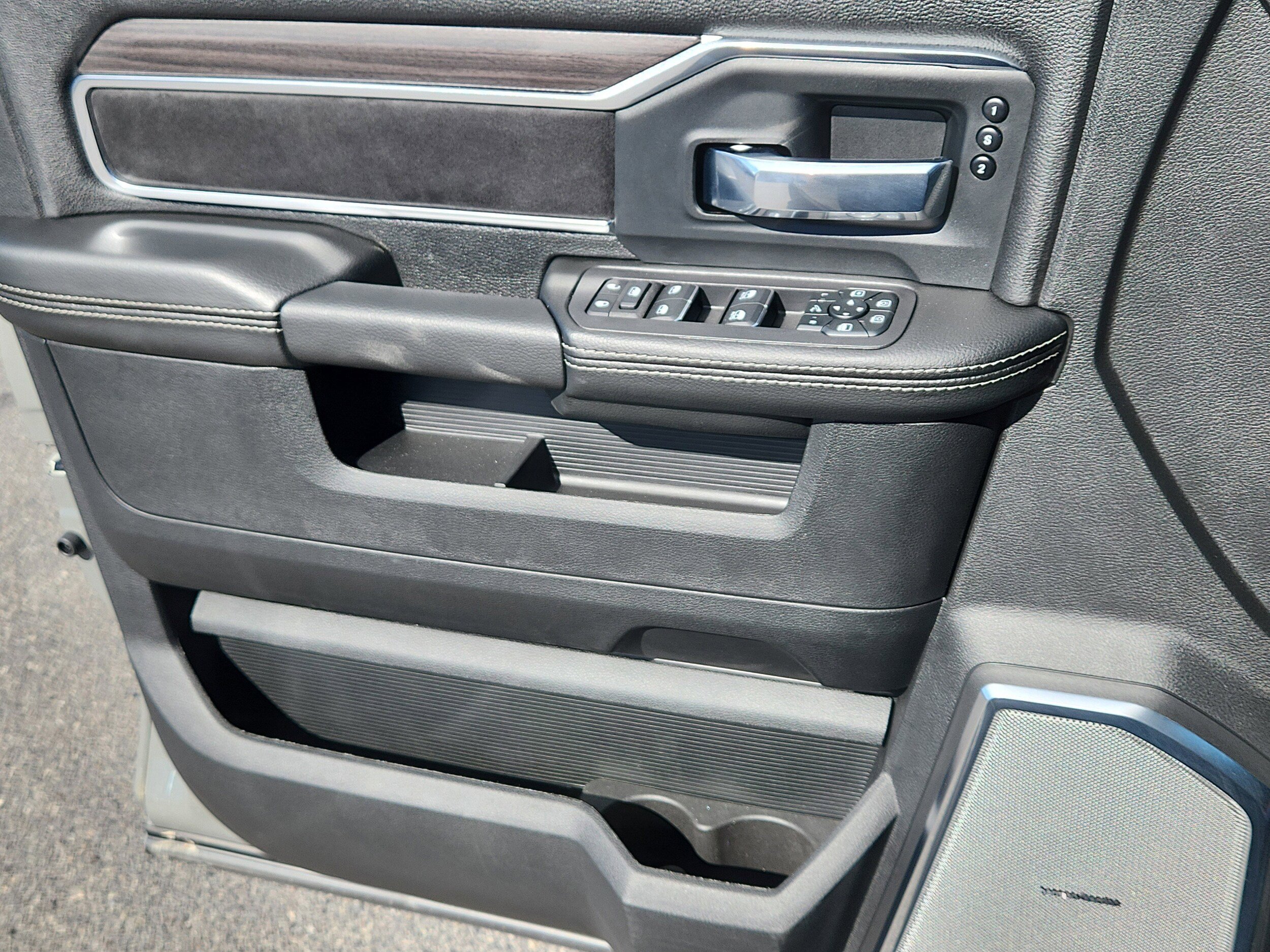 New 2026 RAM 2500 Laramie image 9