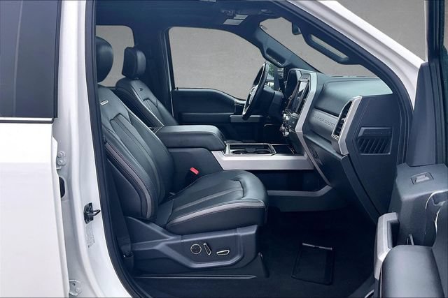 Used 2022 Ford F350 Platinum AWD/4WD image 5