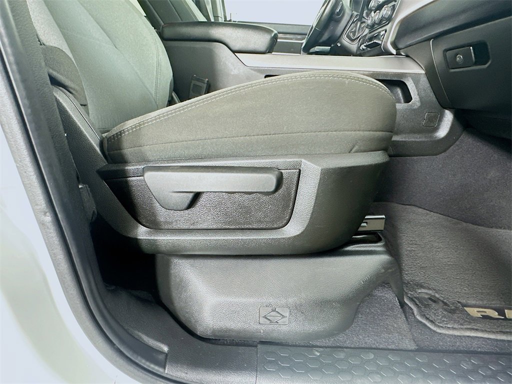 Used 2024 RAM 2500 Big Horn w/ Off Road Package image 24