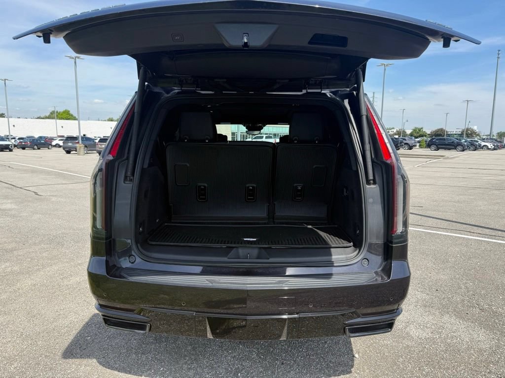 Certified 2024 Cadillac Escalade Sport w/ Touring Package AWD/4WD image 13
