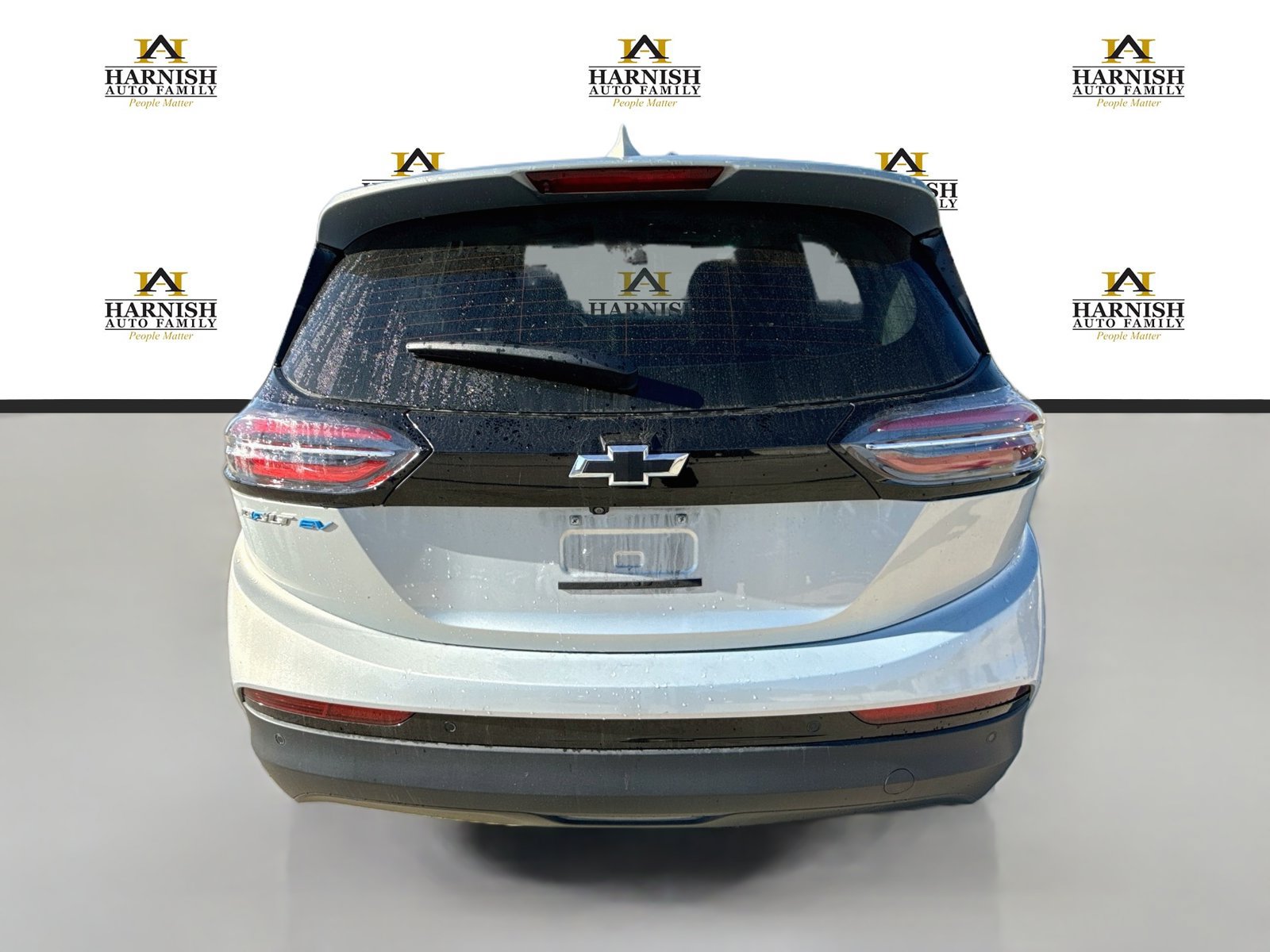 Used 2023 Chevrolet Bolt LT w/ Infotainment Package FWD image 4
