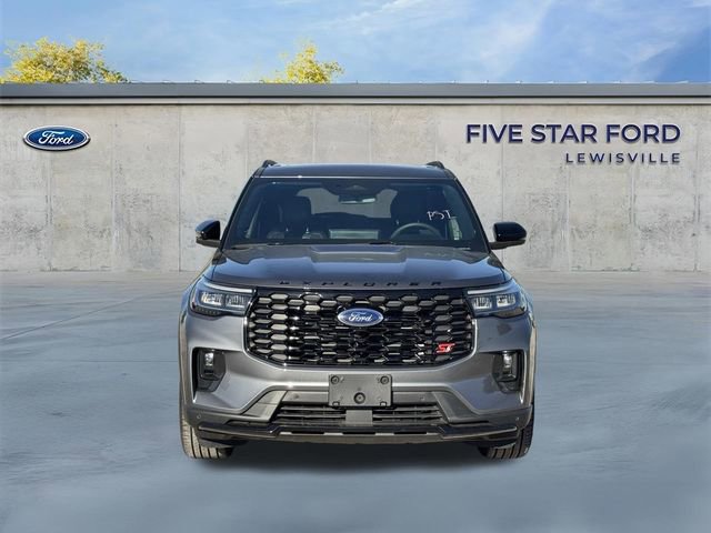 Used 2025 Ford Explorer ST image 7