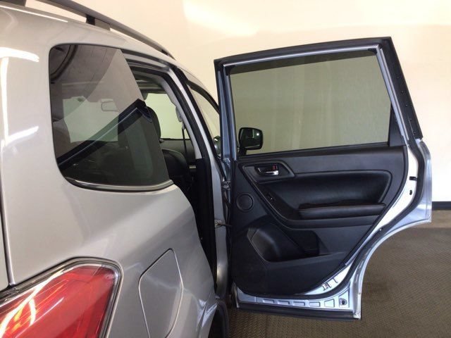 Used 2016 Subaru Forester 2.5i Limited AWD/4WD image 15