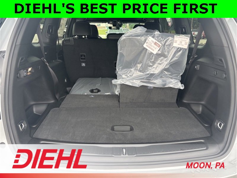 New 2025 Jeep Grand Cherokee L Altitude image 6