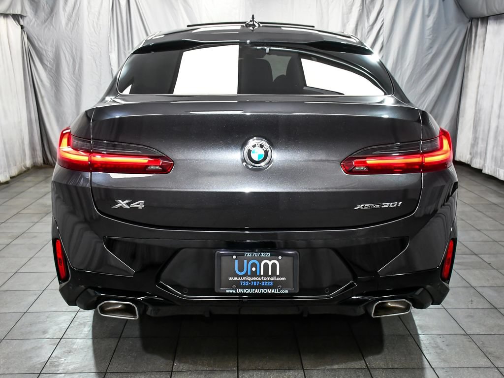Used 2025 BMW X4 xDrive30i AWD/4WD image 5