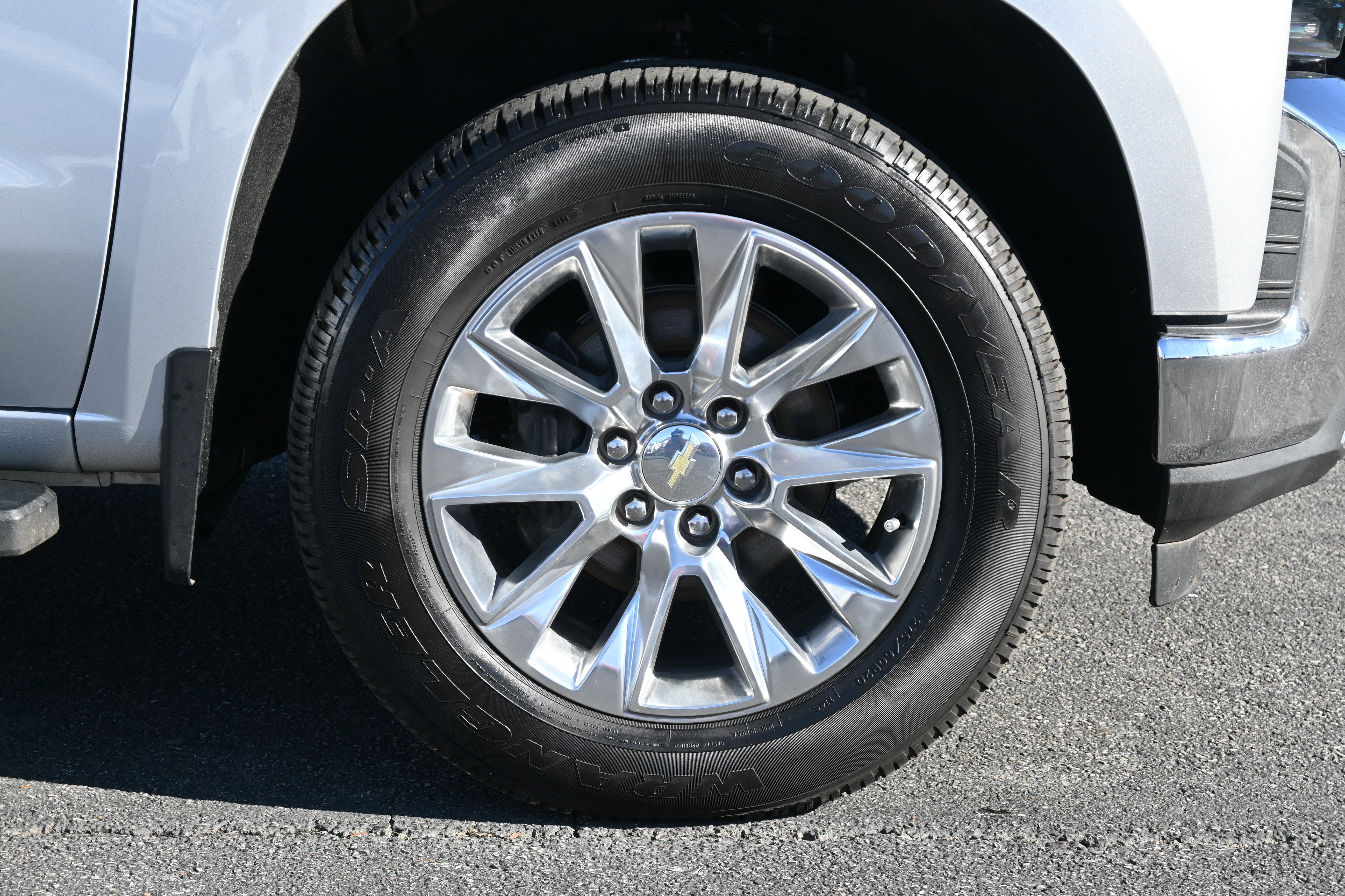 Used 2019 Chevrolet Silverado 1500 LTZ w/ LTZ Convenience Package image 13