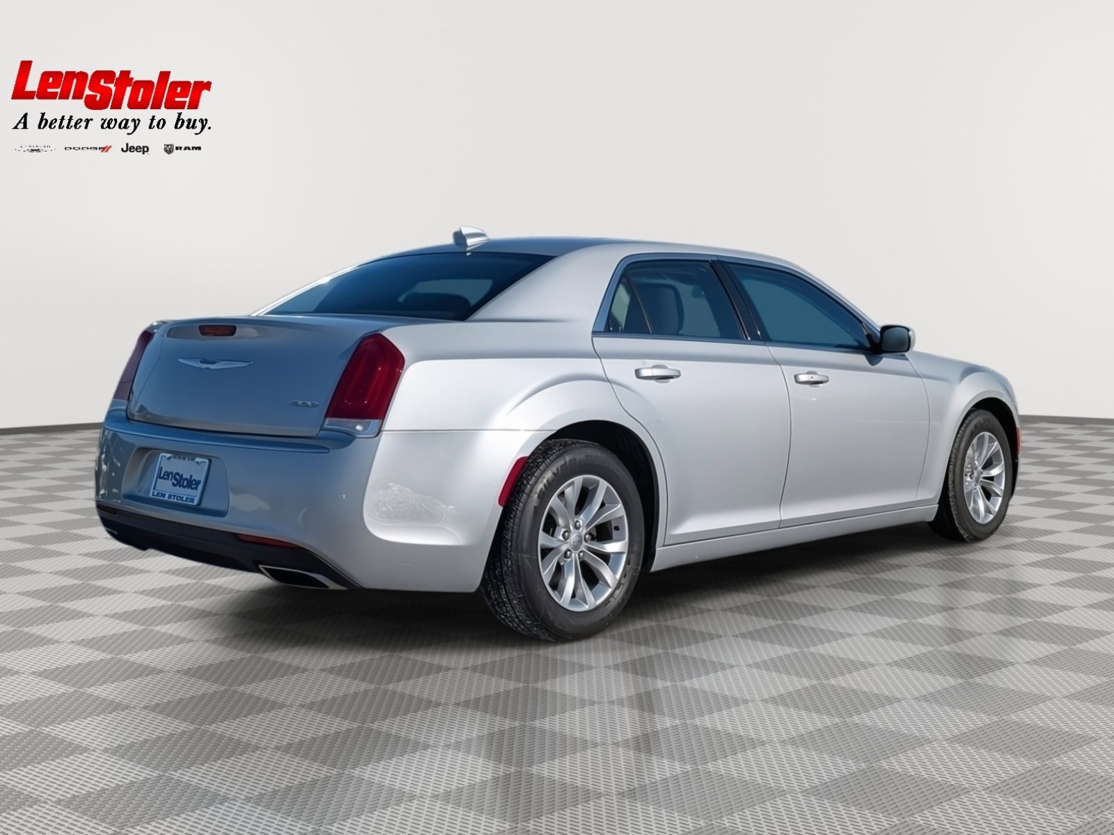 Used 2019 Chrysler 300 Touring image 5