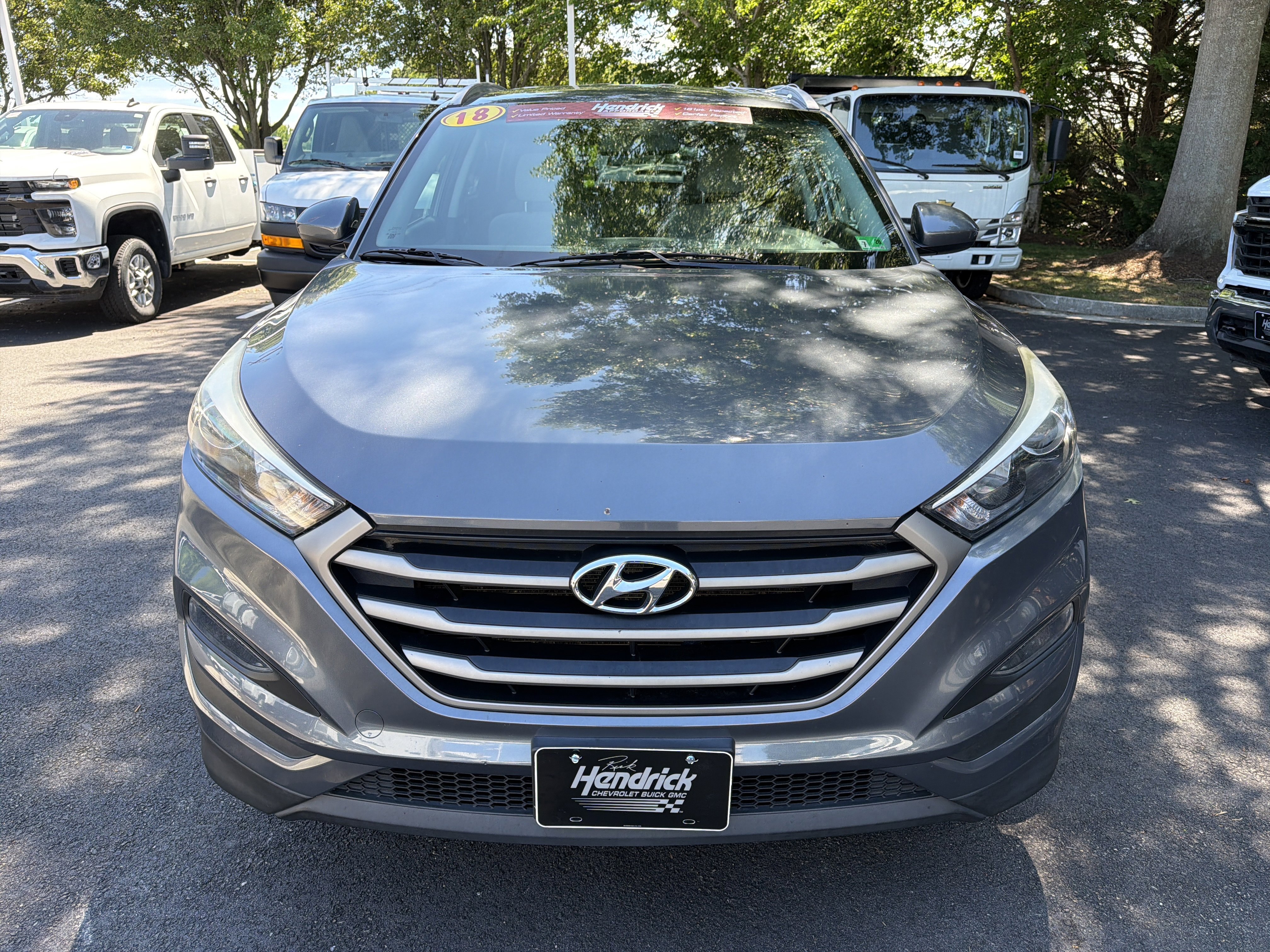 Used 2016 Hyundai Tucson SE w/ Option Group 02 FWD image 3