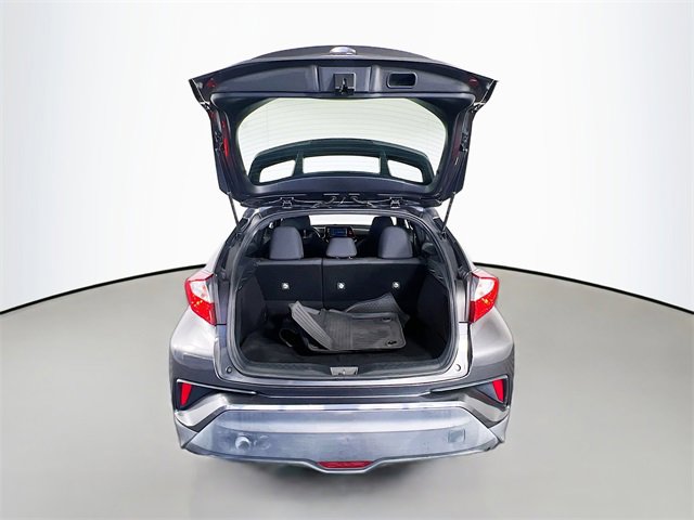 Used 2018 Toyota C-HR XLE image 27