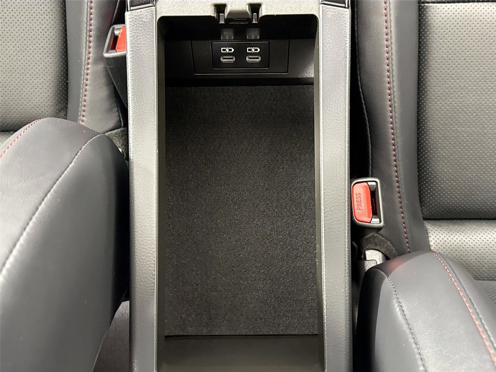 Used 2023 Toyota Prius Prime FWD image 34