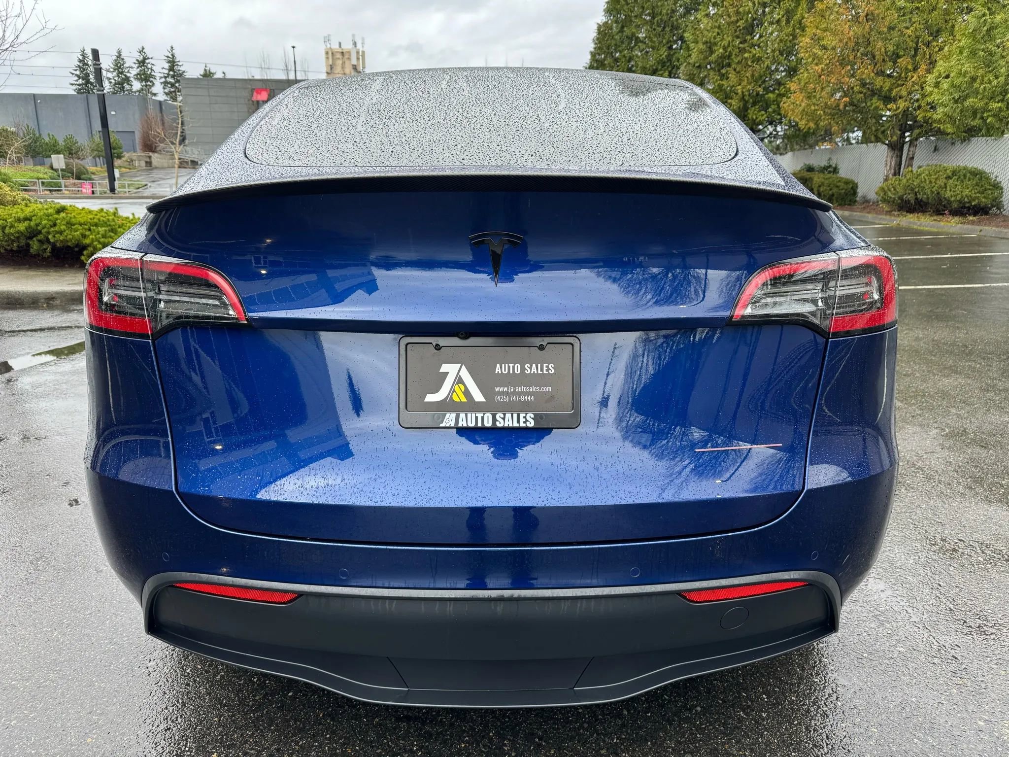 Used 2022 Tesla Model Y Performance image 9