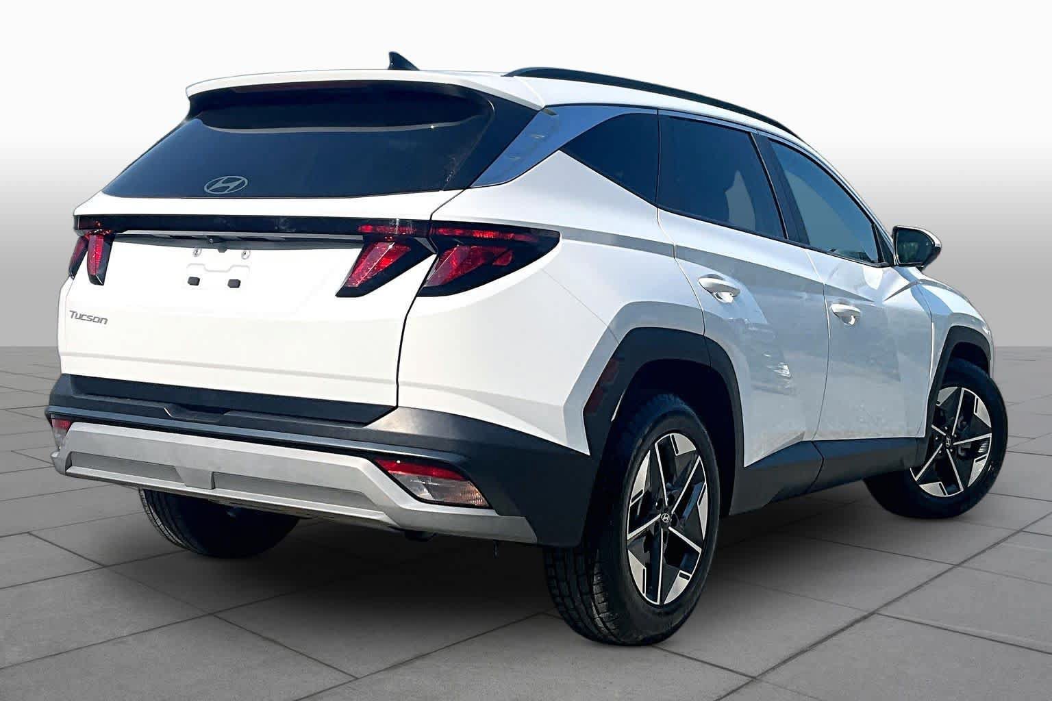 Used 2025 Hyundai Tucson SEL FWD image 13