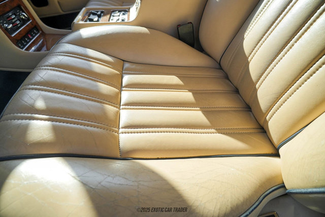 Used 1996 Rolls-Royce Silver Dawn image 38
