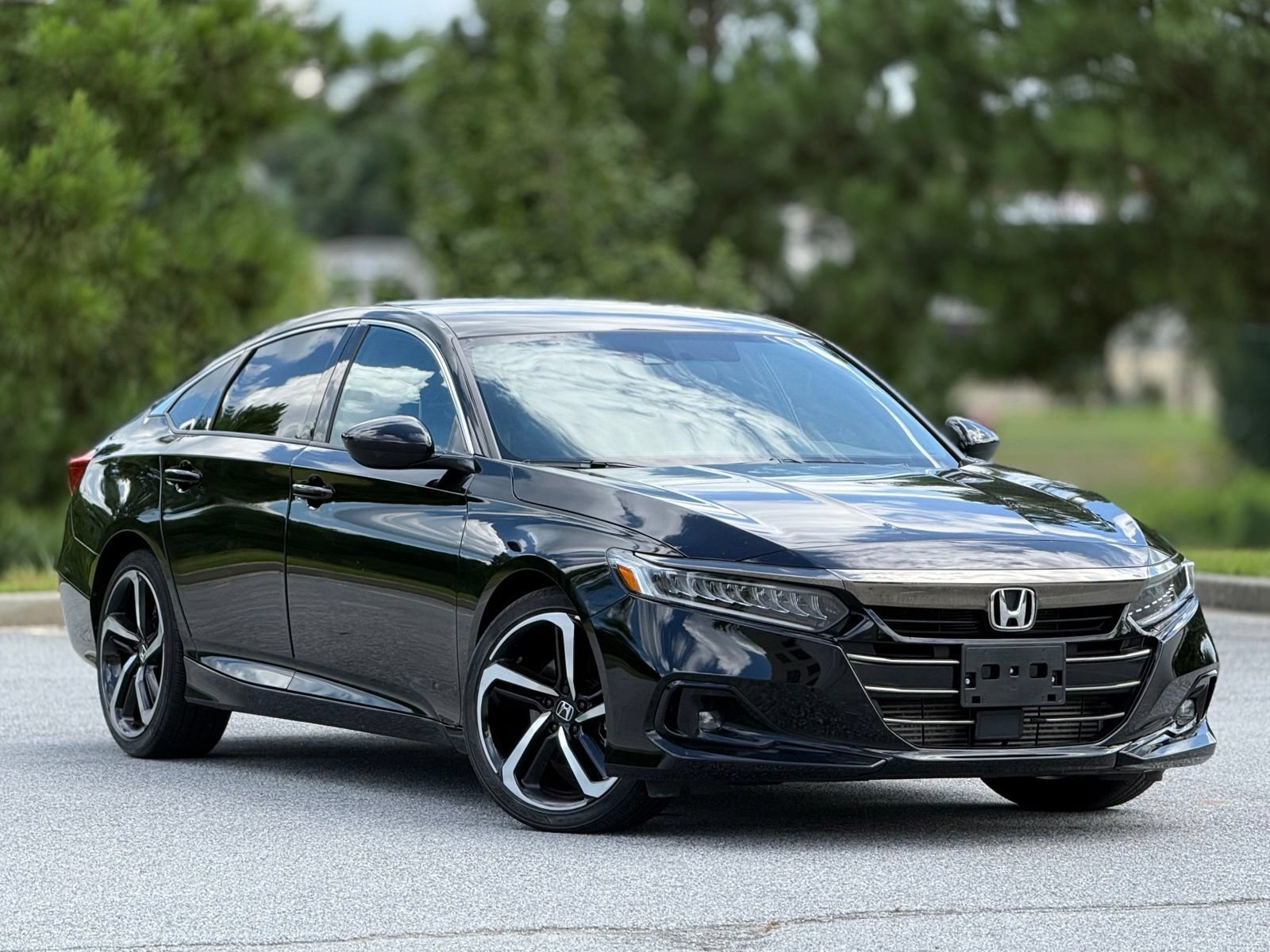 Used 2022 Honda Accord Sport image 13