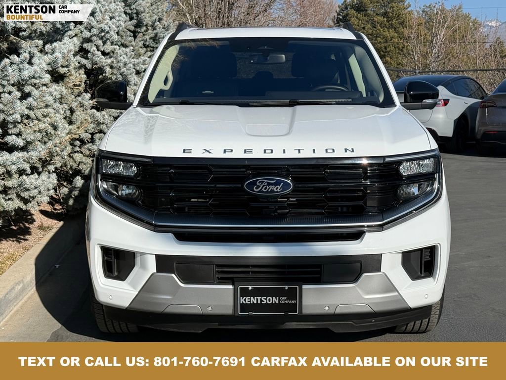 Used 2025 Ford Expedition Max Platinum image 2