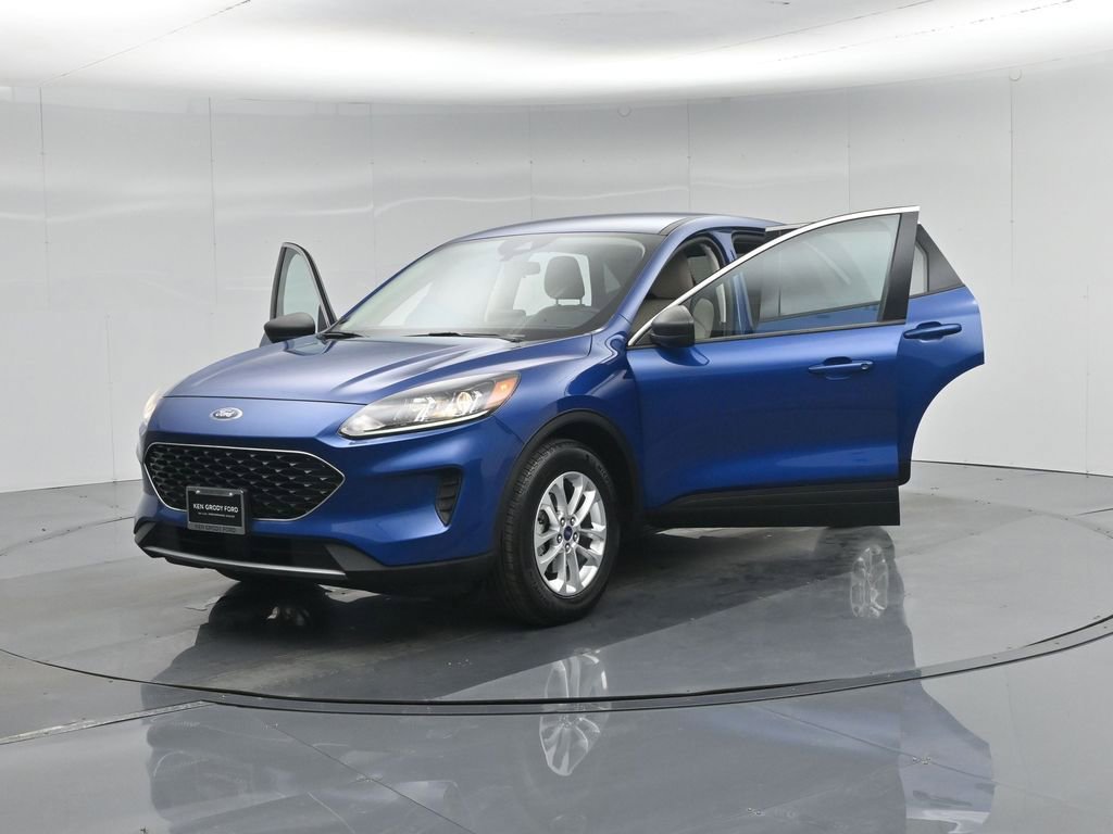 Certified 2022 Ford Escape SE w/ Convenience Package image 33