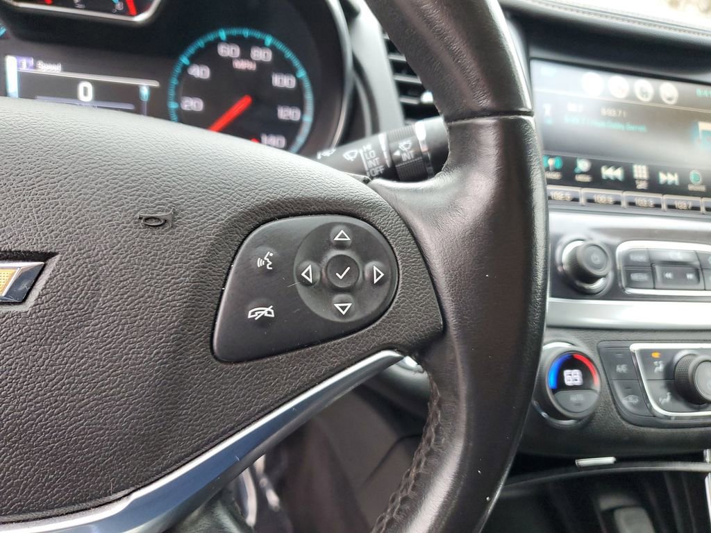 Used 2018 Chevrolet Impala LT image 18