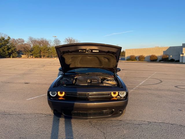 Used 2021 Dodge Challenger SXT image 16