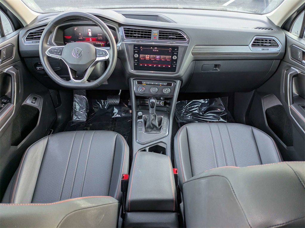 Used 2024 Volkswagen Tiguan Wolfsburg Edition image 19