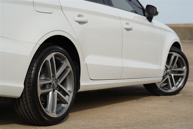 Used 2020 Audi A3 2.0T Premium Plus w/ Premium Plus Package FWD image 19