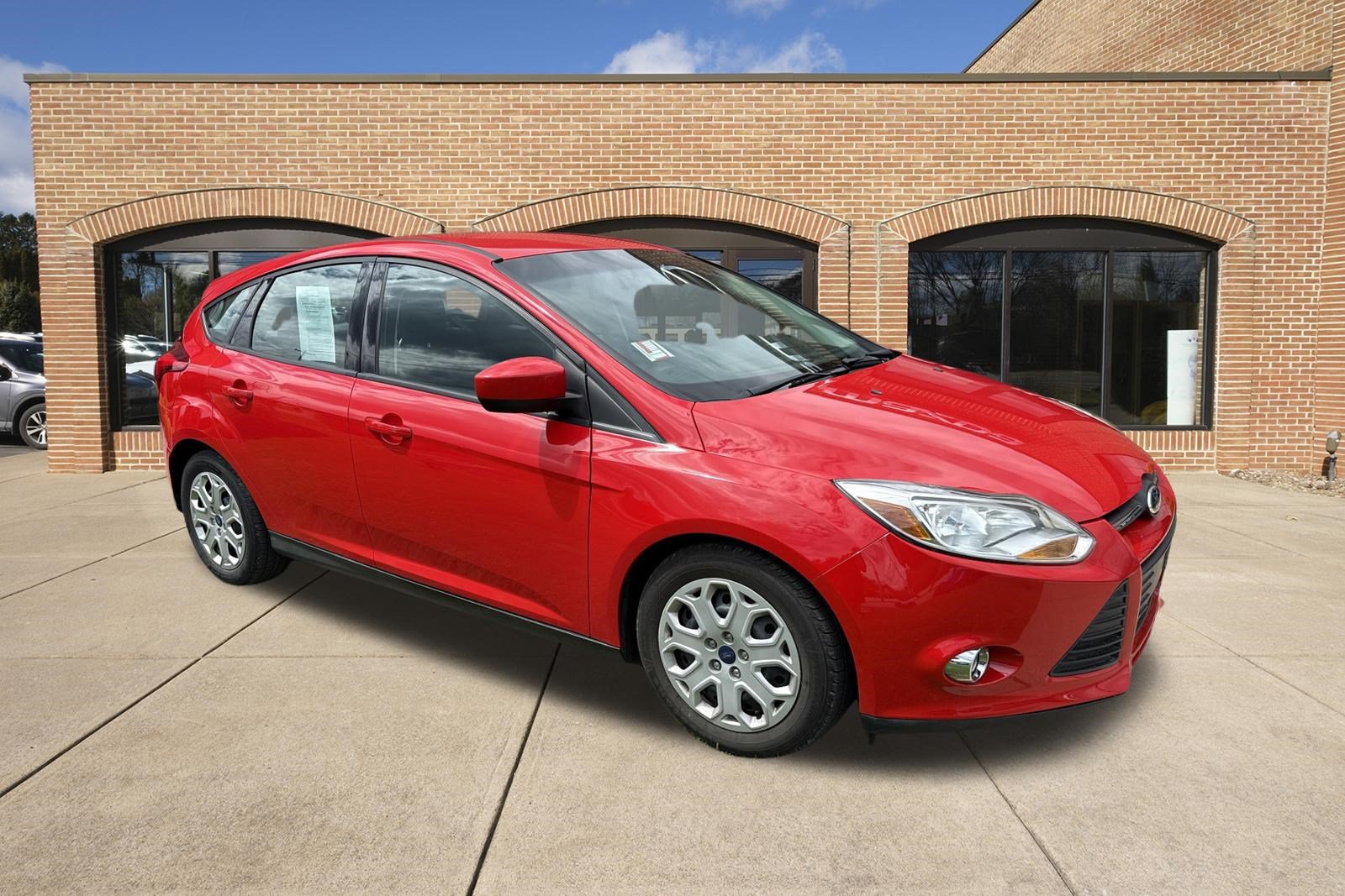 Used 2012 Ford Focus SE FWD video 1