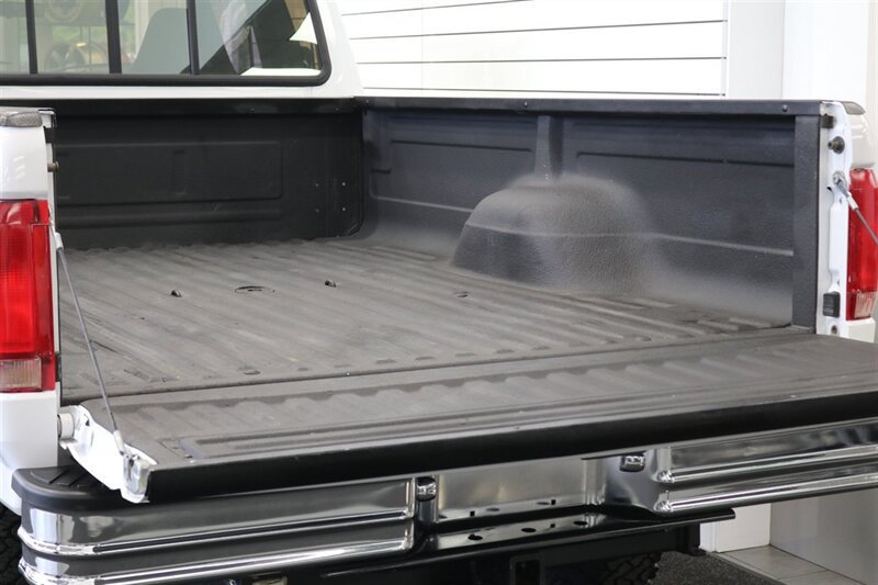 Used 1997 Ford F250 4x4 SuperCab Heavy Duty image 42