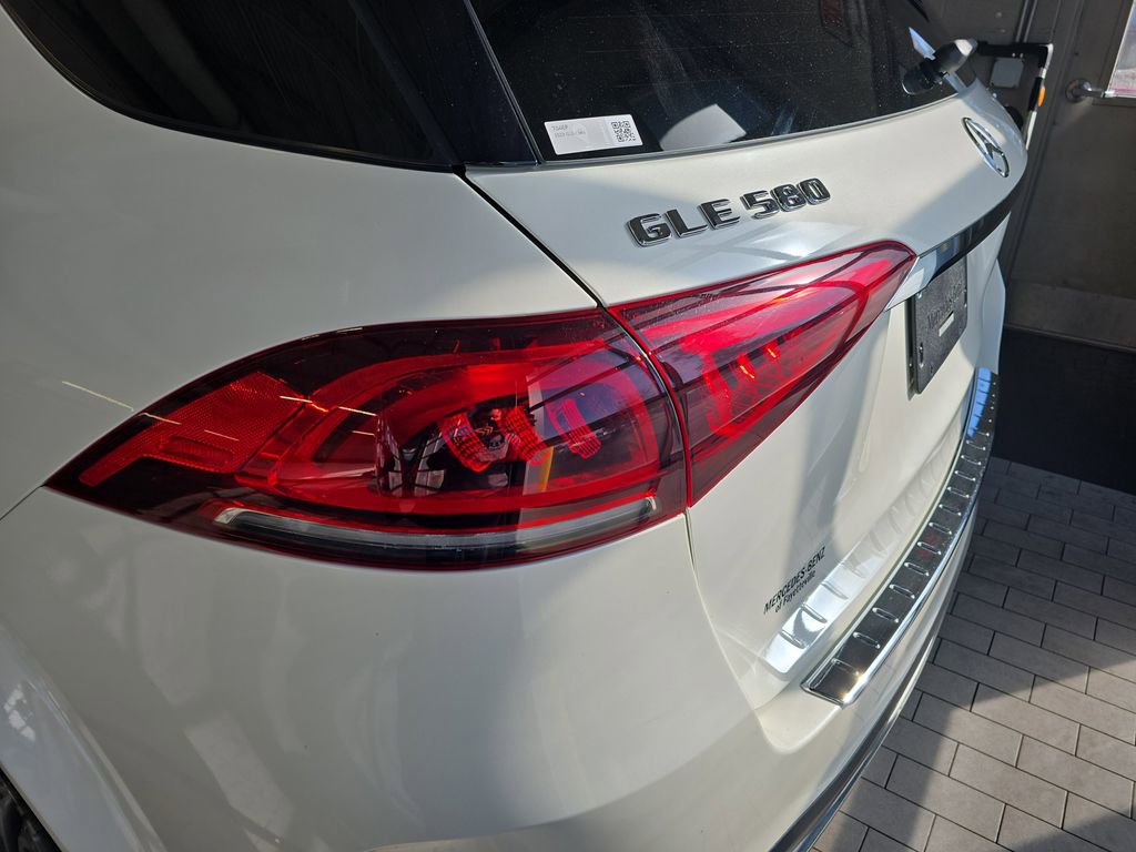 Certified 2023 Mercedes-Benz GLE 580 4MATIC image 37