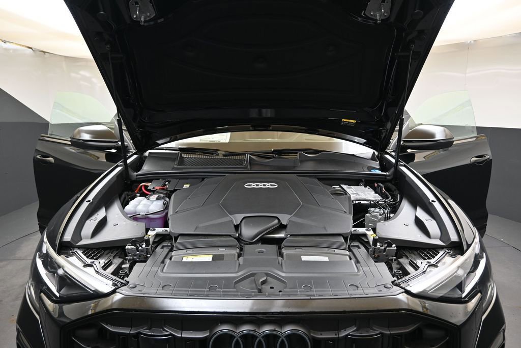 New 2026 Audi Q8 Prestige AWD/4WD image 9