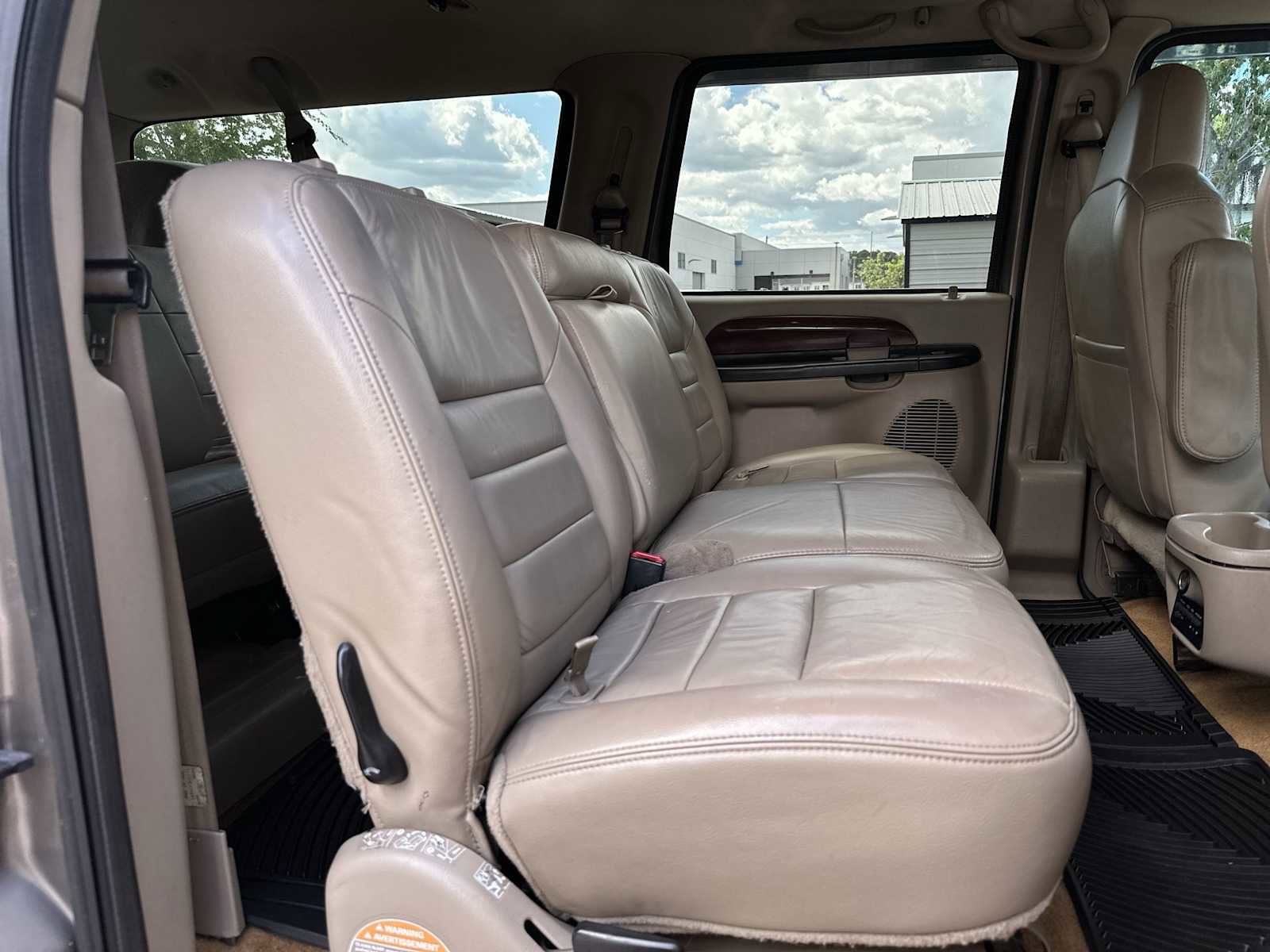 Used 2005 Ford Excursion Limited AWD/4WD image 18