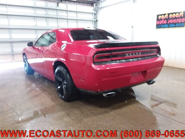 Used 2012 Dodge Challenger R/T RWD image 6