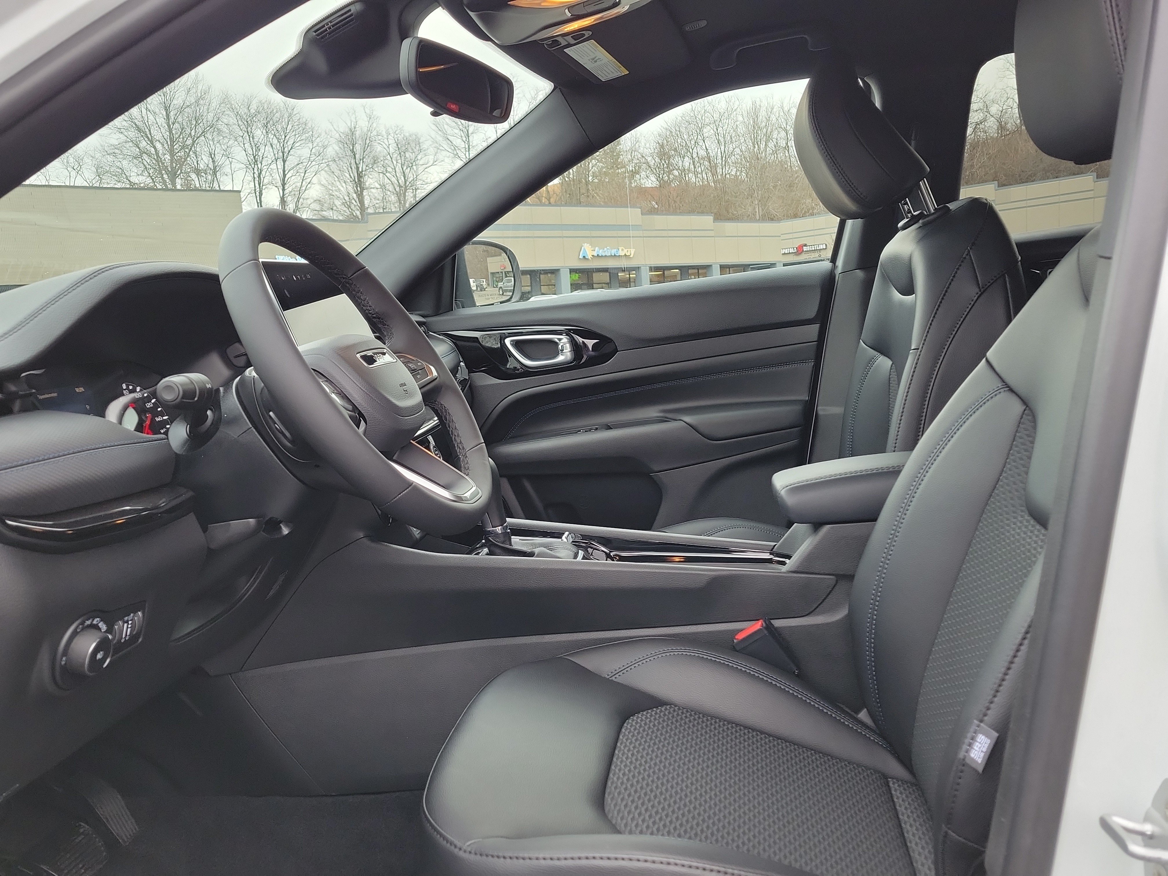New 2026 Jeep Compass Latitude AWD/4WD image 15