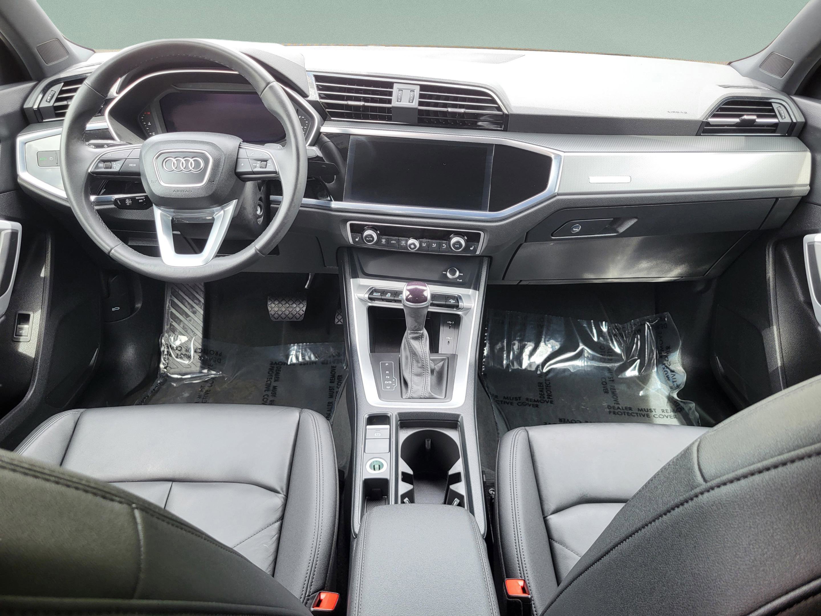 Used 2025 Audi Q3 2.0T Premium image 51