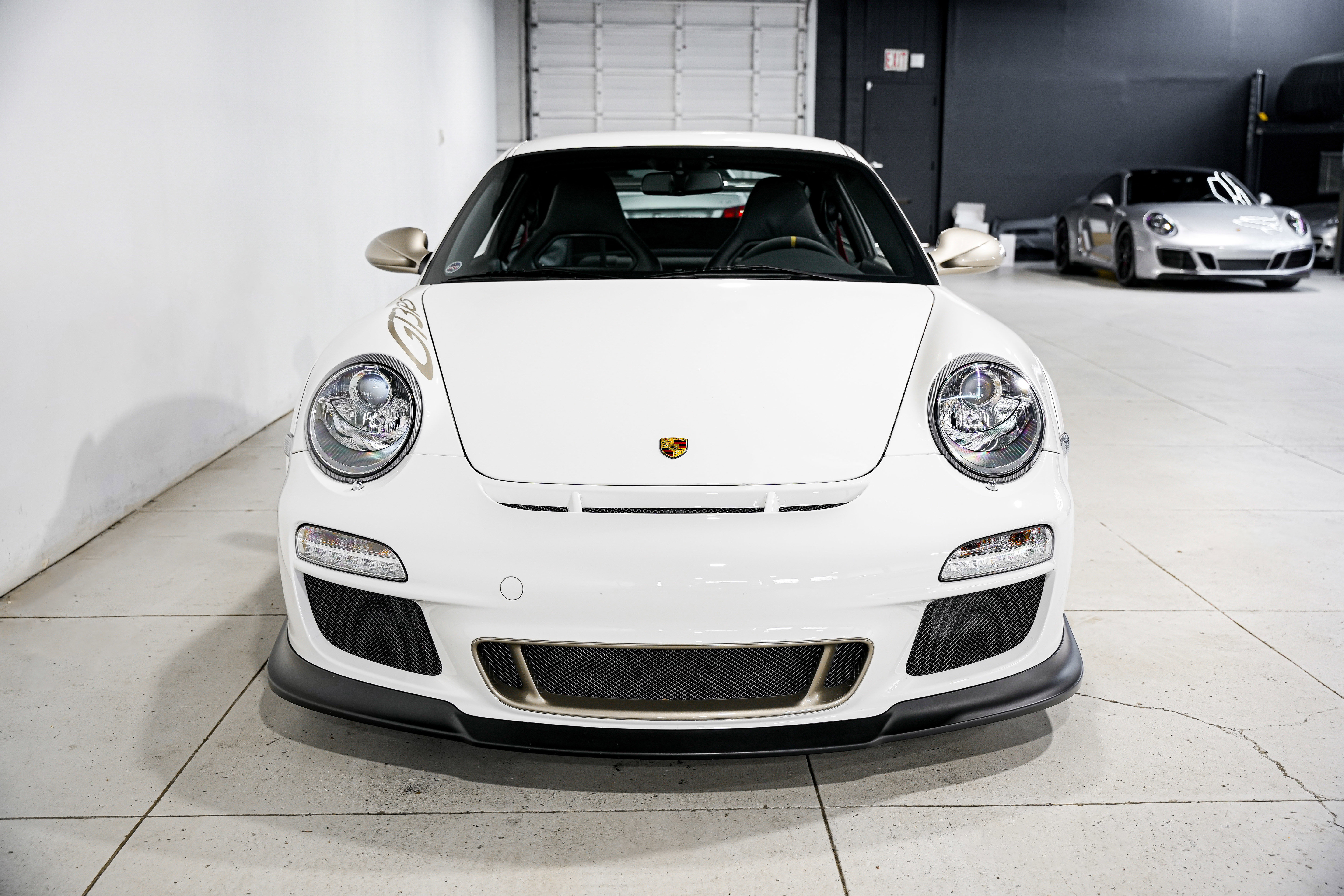Used 2010 Porsche 911 GT3 RS image 5