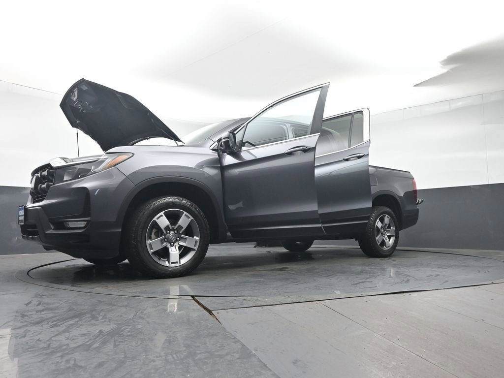 Certified 2025 Honda Ridgeline RTL image 44
