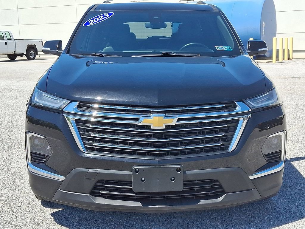Used 2023 Chevrolet Traverse LT AWD/4WD image 5