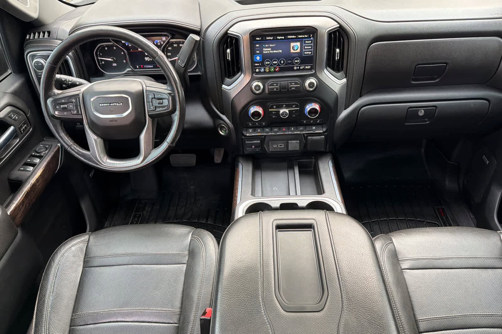 Used 2021 GMC Sierra 3500 Denali w/ Denali Ultimate Package AWD/4WD video 3